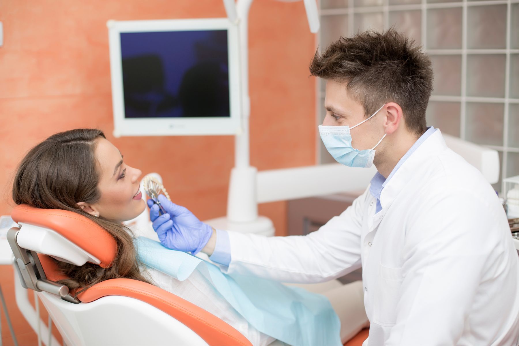 Który plan leczenia ortodontycznego będzie dla Ciebie właściwy?